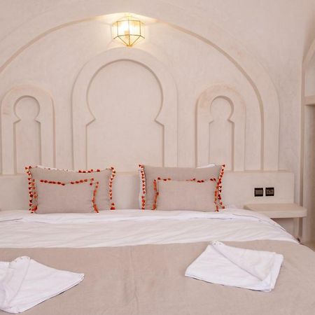 Riad Chebbi مرزوكة المظهر الخارجي الصورة